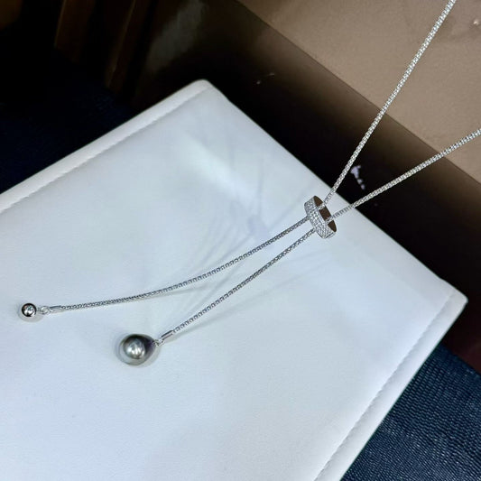 High quality black color teardrop Tahitian baroque pearl necklace