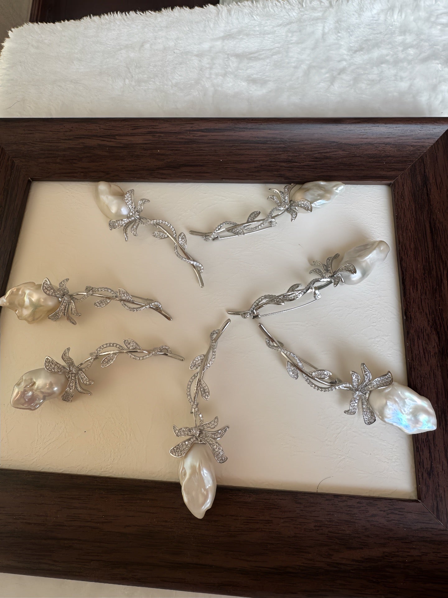 High quality aurora white  color baroque pearls brooch