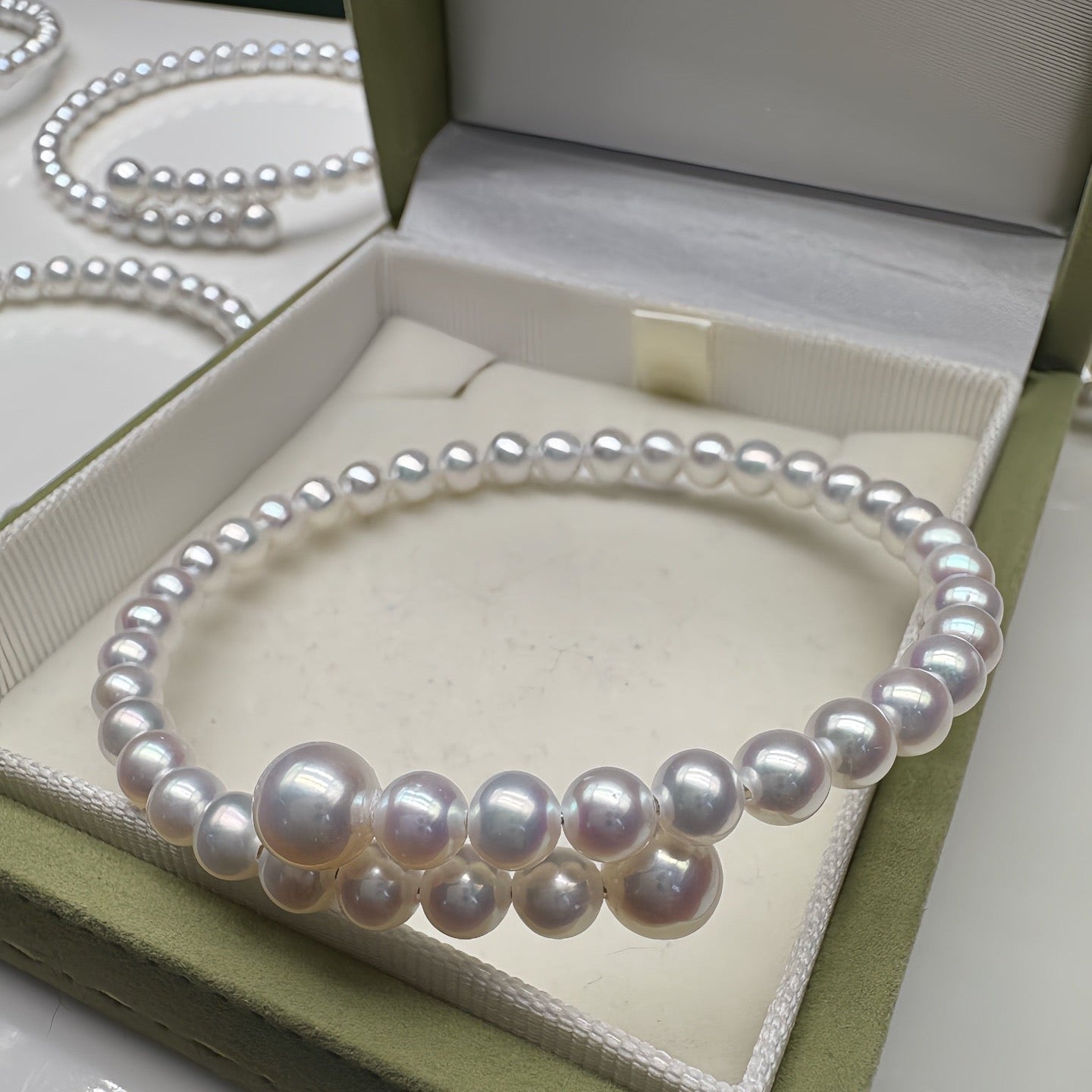 High quality aurora white color freshwater pearls bracelets