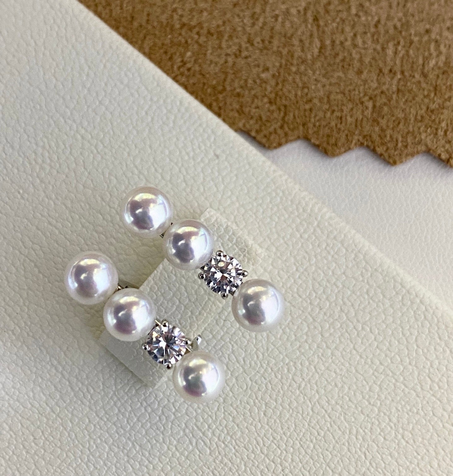 High quality aurora white freshwater pearls earrings