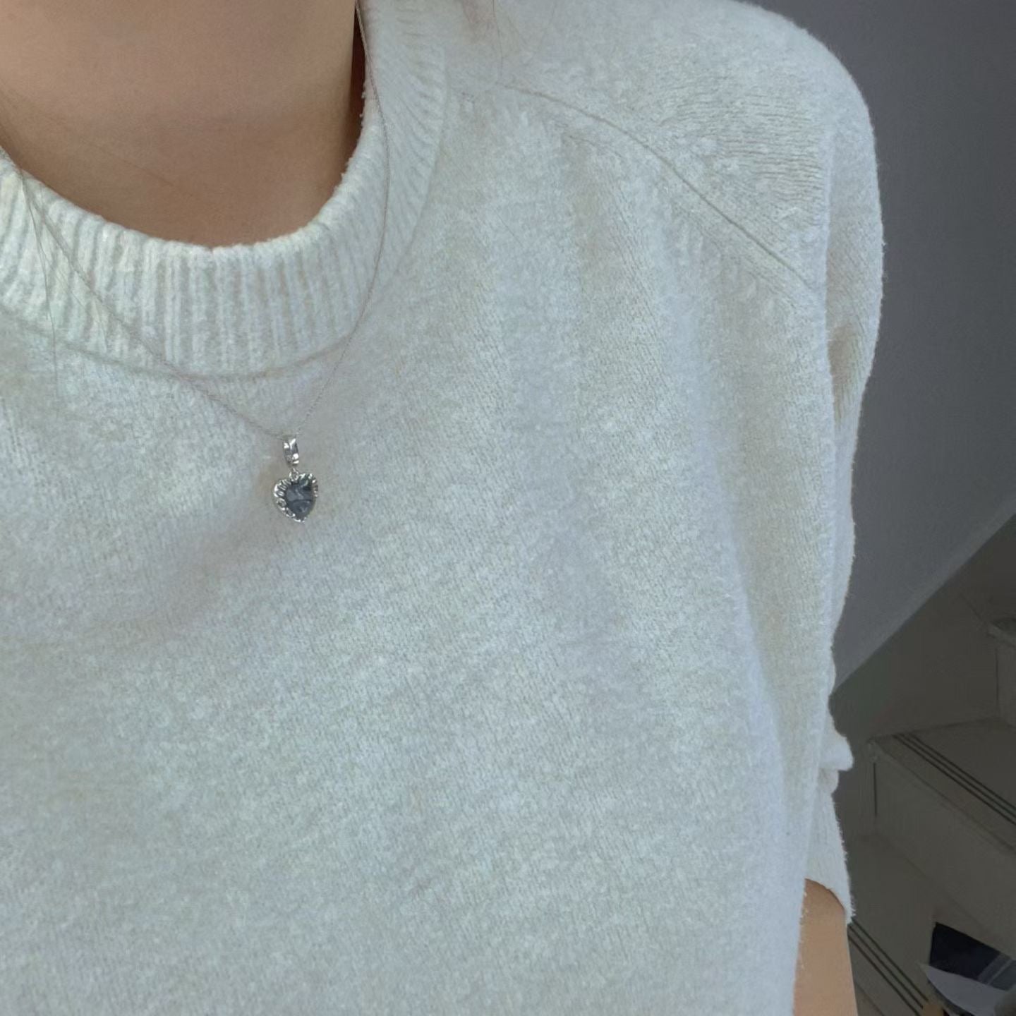 High quality black color Tahitian keshi pearls pendant