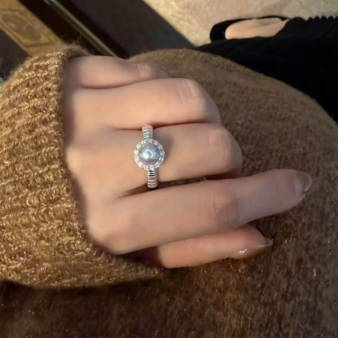 High quality silver blue color seawater MADAMA pearl ring