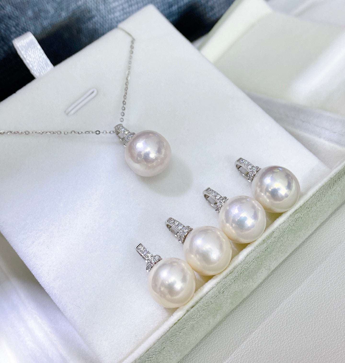 High quality aurora white color Edison pearl pendant