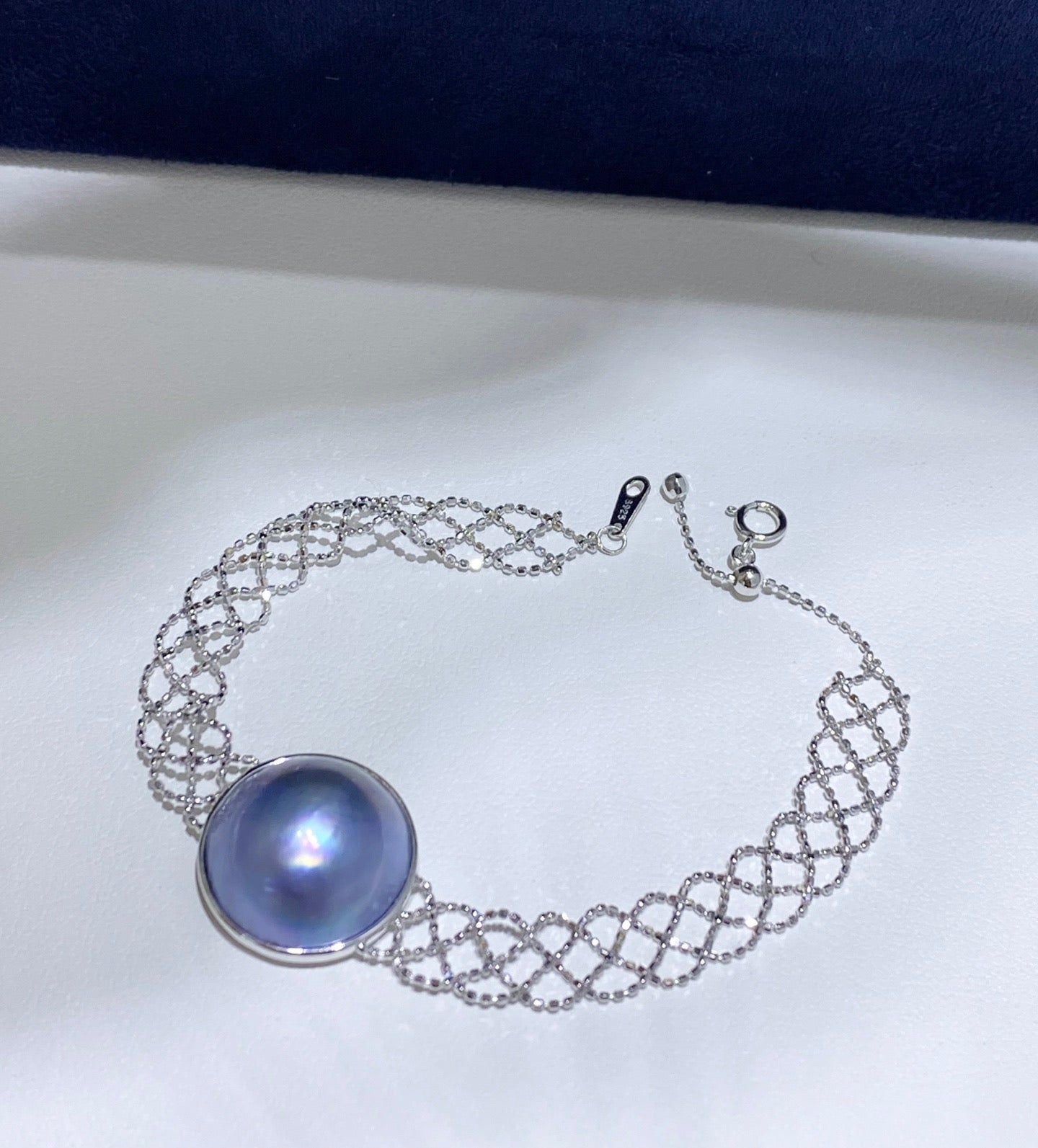 High quality sky blue color seawater Mabe pearl bracelet