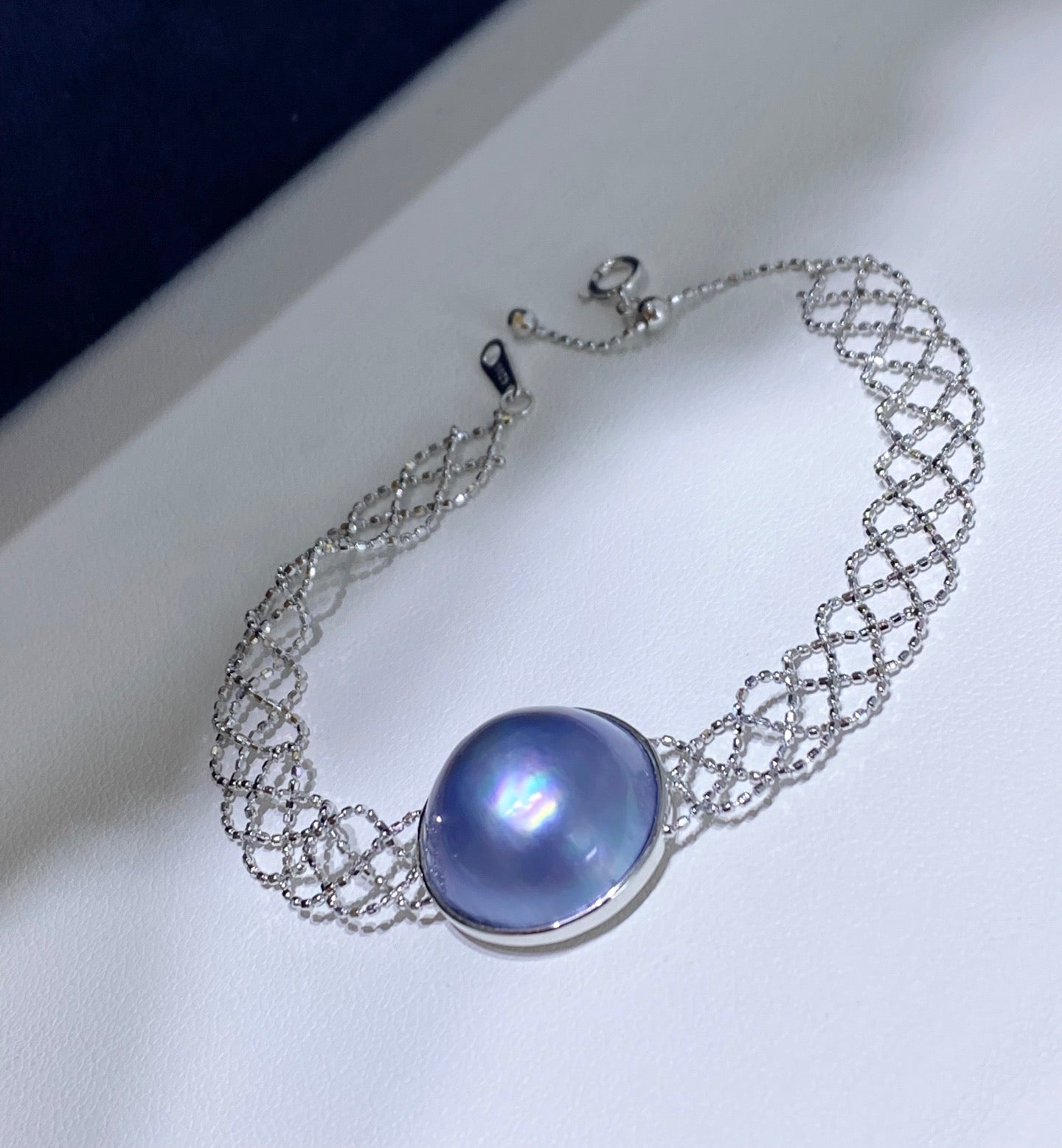 High quality sky blue color seawater Mabe pearl bracelet