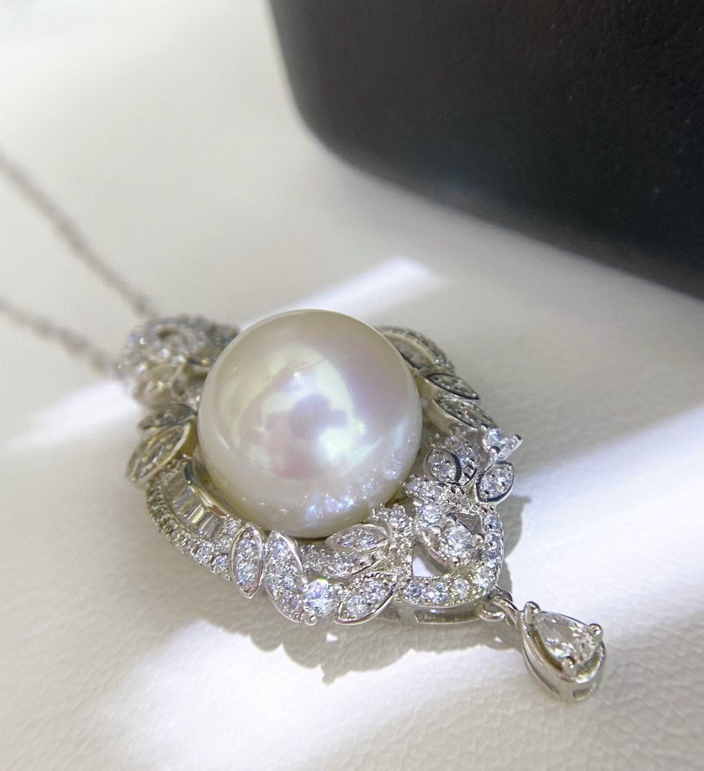 High quality white color Edison pearl pendant