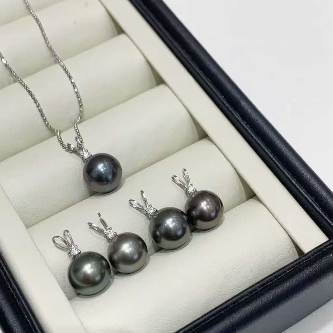 High quality black color Tahitian pearl pendant