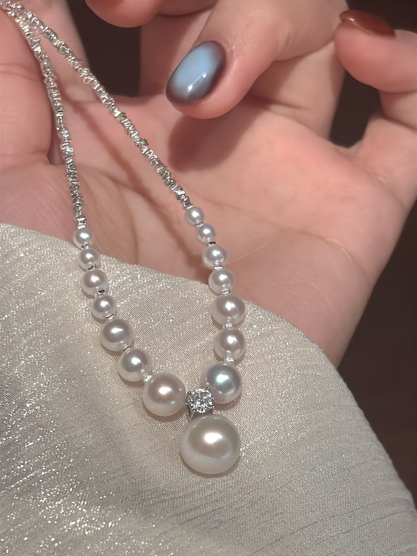 High quality aurora white color freshwater pearls necklace