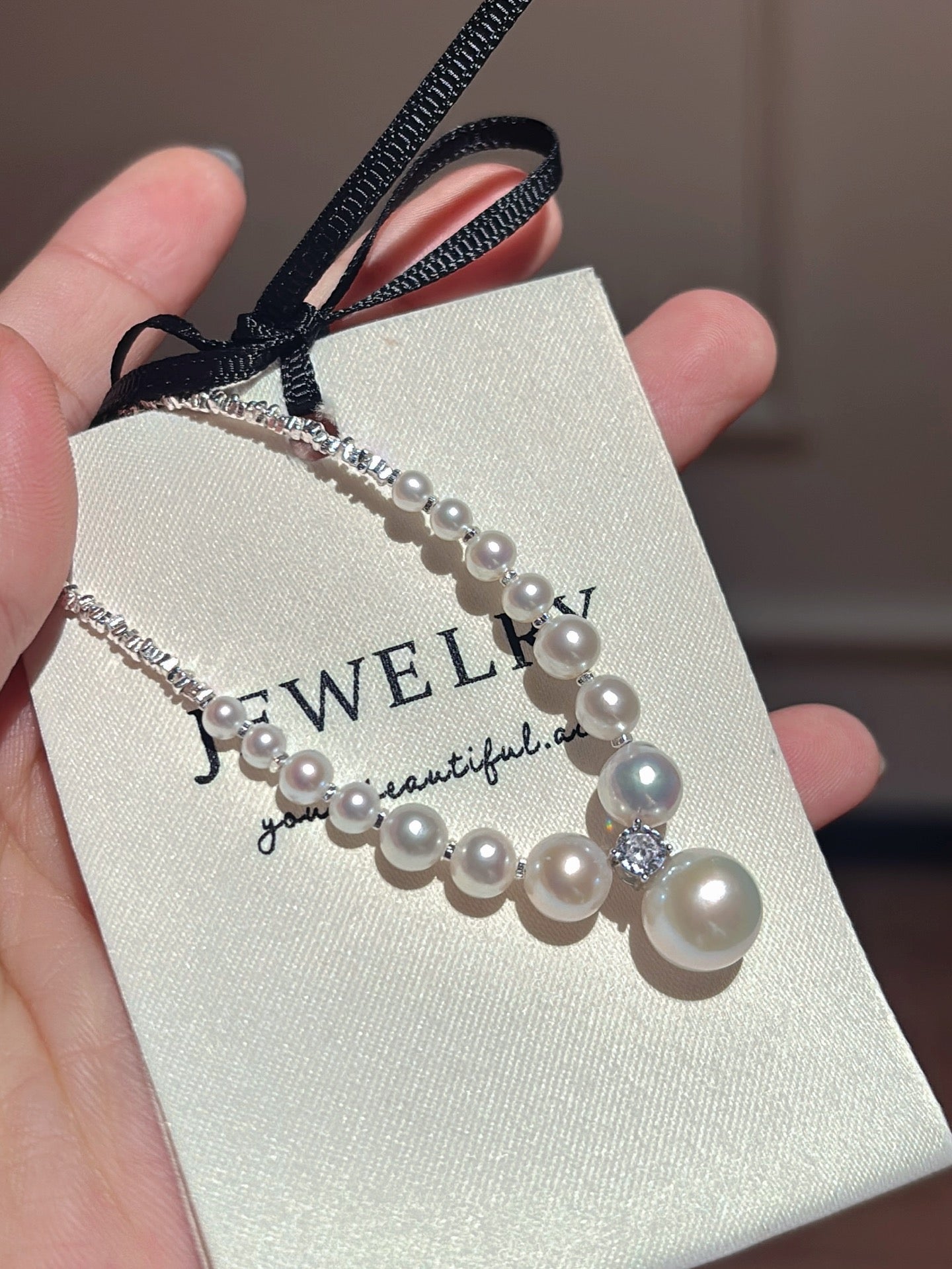 High quality aurora white color freshwater pearls necklace