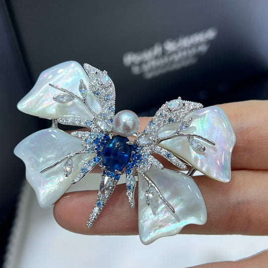 High quality silver blue color seawater MADAMA pearl brooch