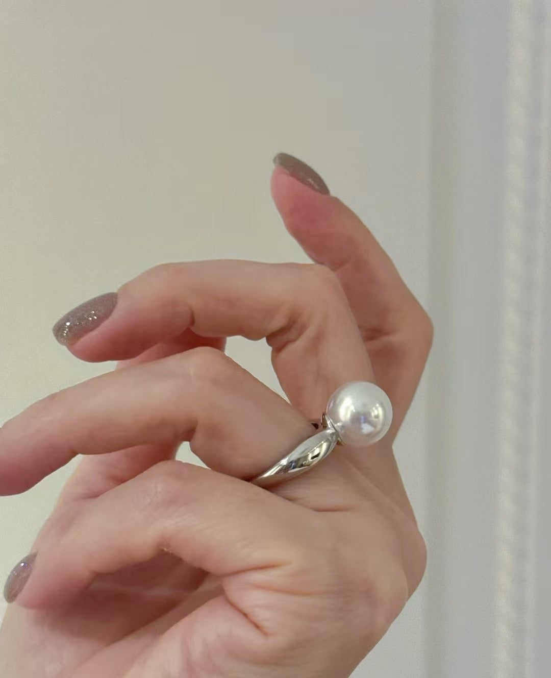 High quality aurora white color Edison pearl ring