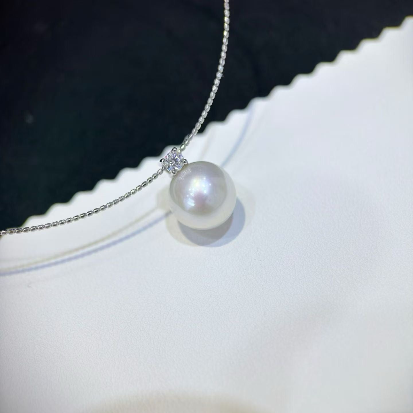 High quality aurora white color Edison pearl necklace