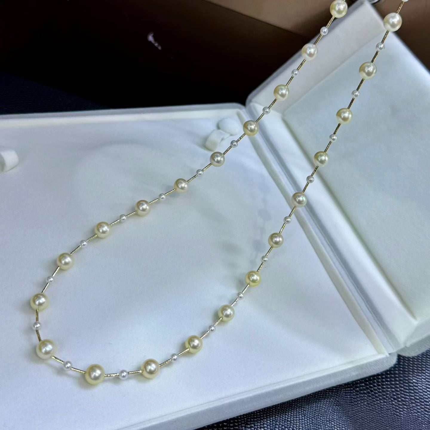 High quality “Full star”feather gold color seawater akoya pearls necklace