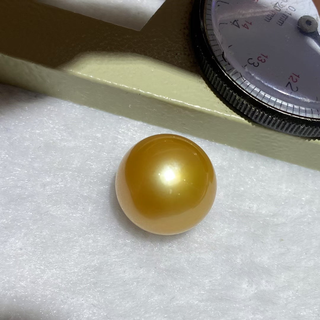 High quality deep gold color  collectible Golden southsea pearl loose bead