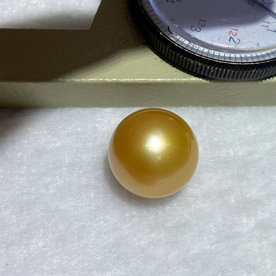 High quality deep gold color  collectible Golden southsea pearl loose bead