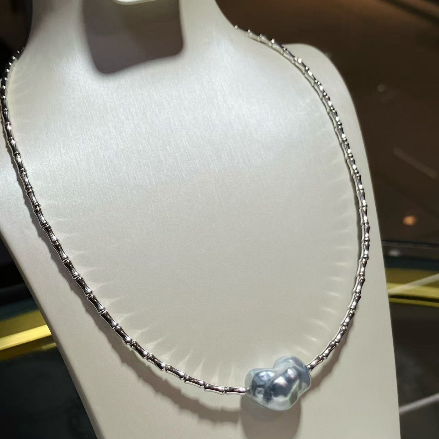 High quality “Blue blood”Australia Southsea keshi pearl pendant