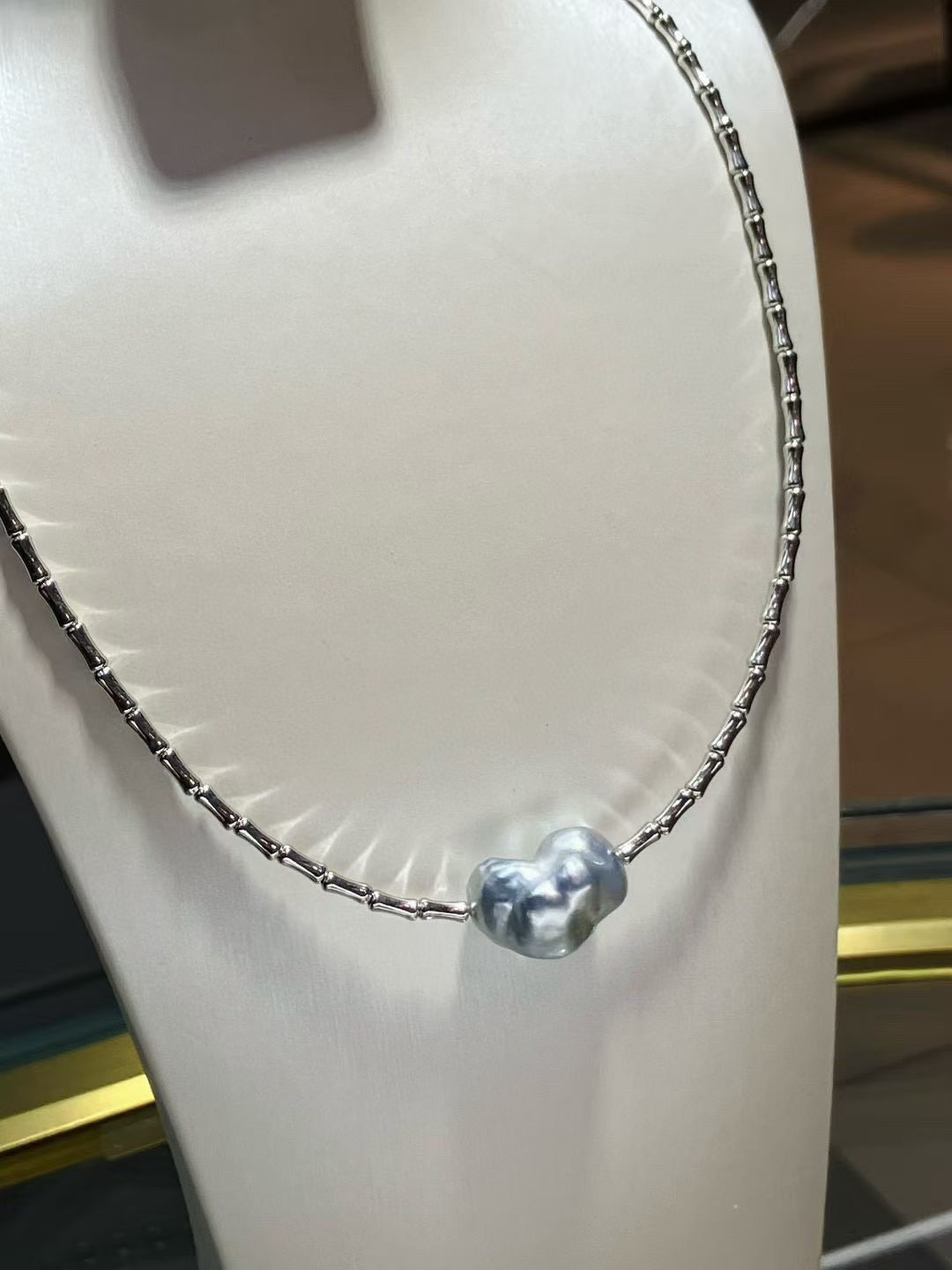 High quality “Blue blood”Australia Southsea keshi pearl pendant