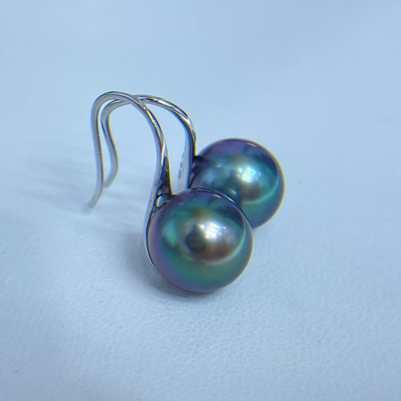 Top quality rare malachite green color with purple overtone Tahitian pearls earrings