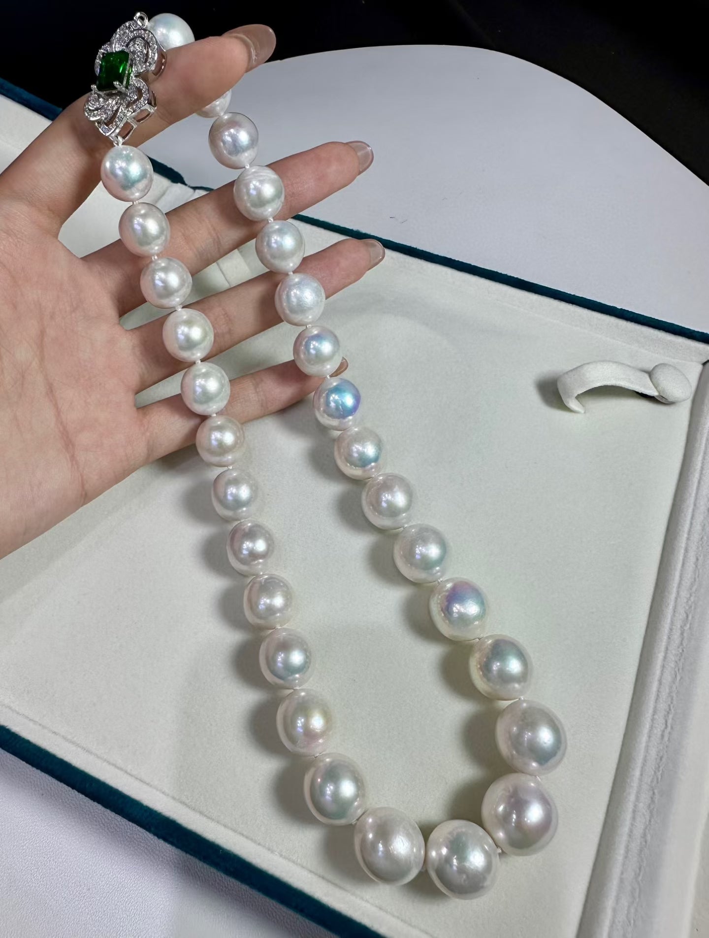 High quality aurora white color Edison pearls necklace