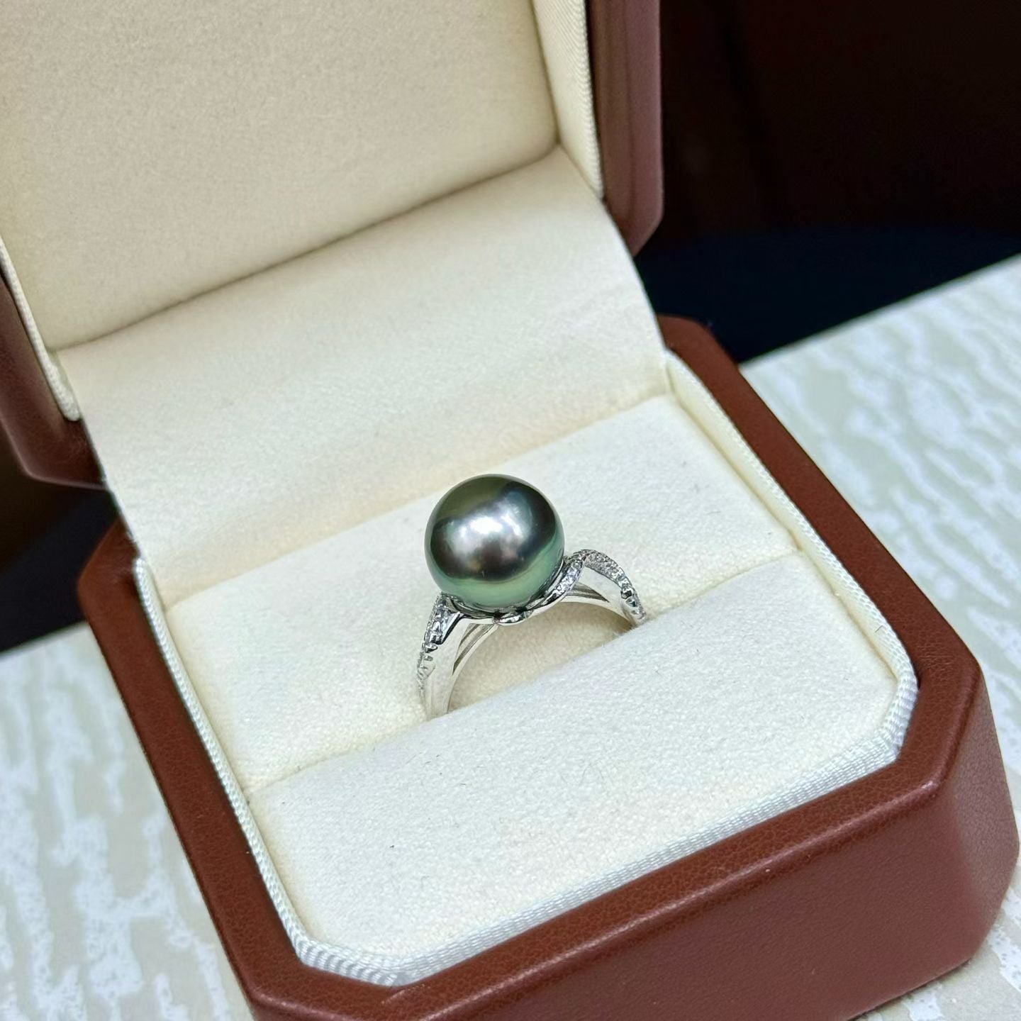 High quality malachite green color Tahitian pearl ring