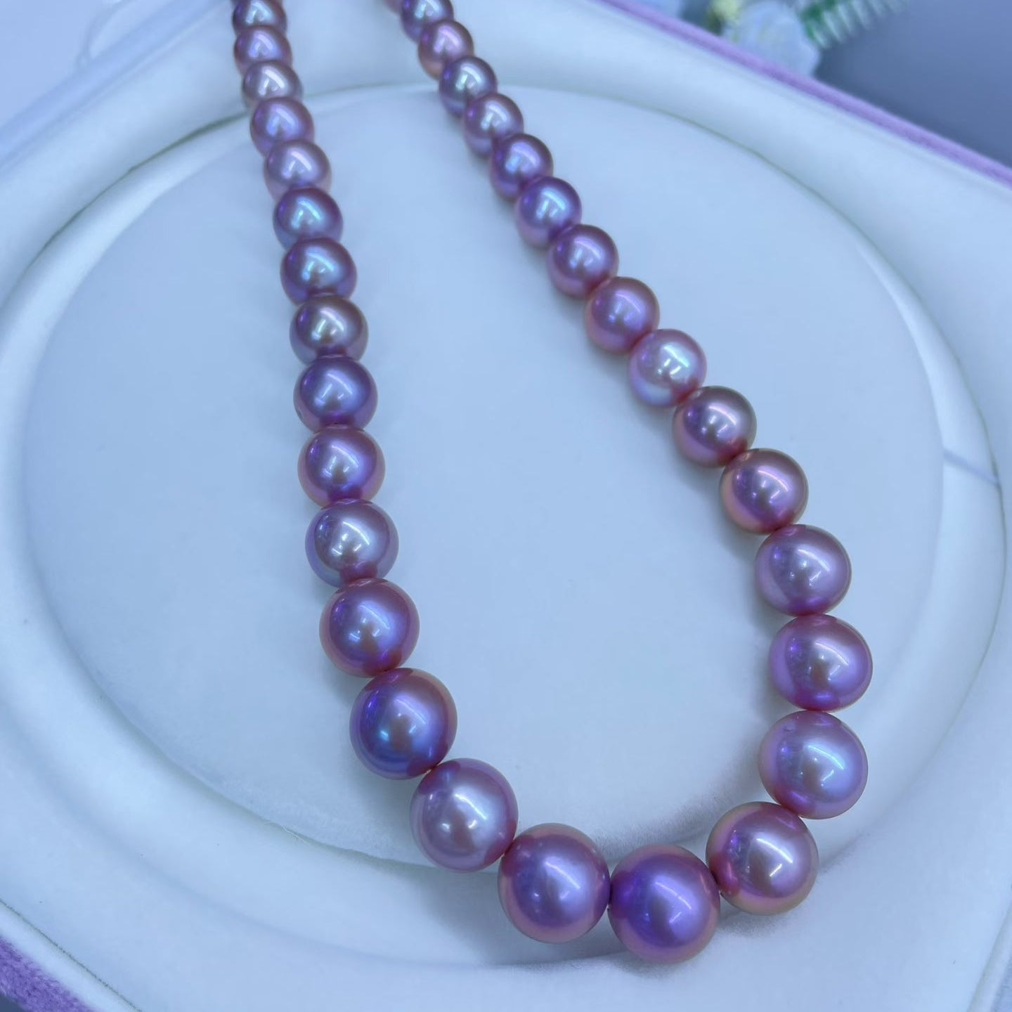 High quality purple color Edison pearls necklace