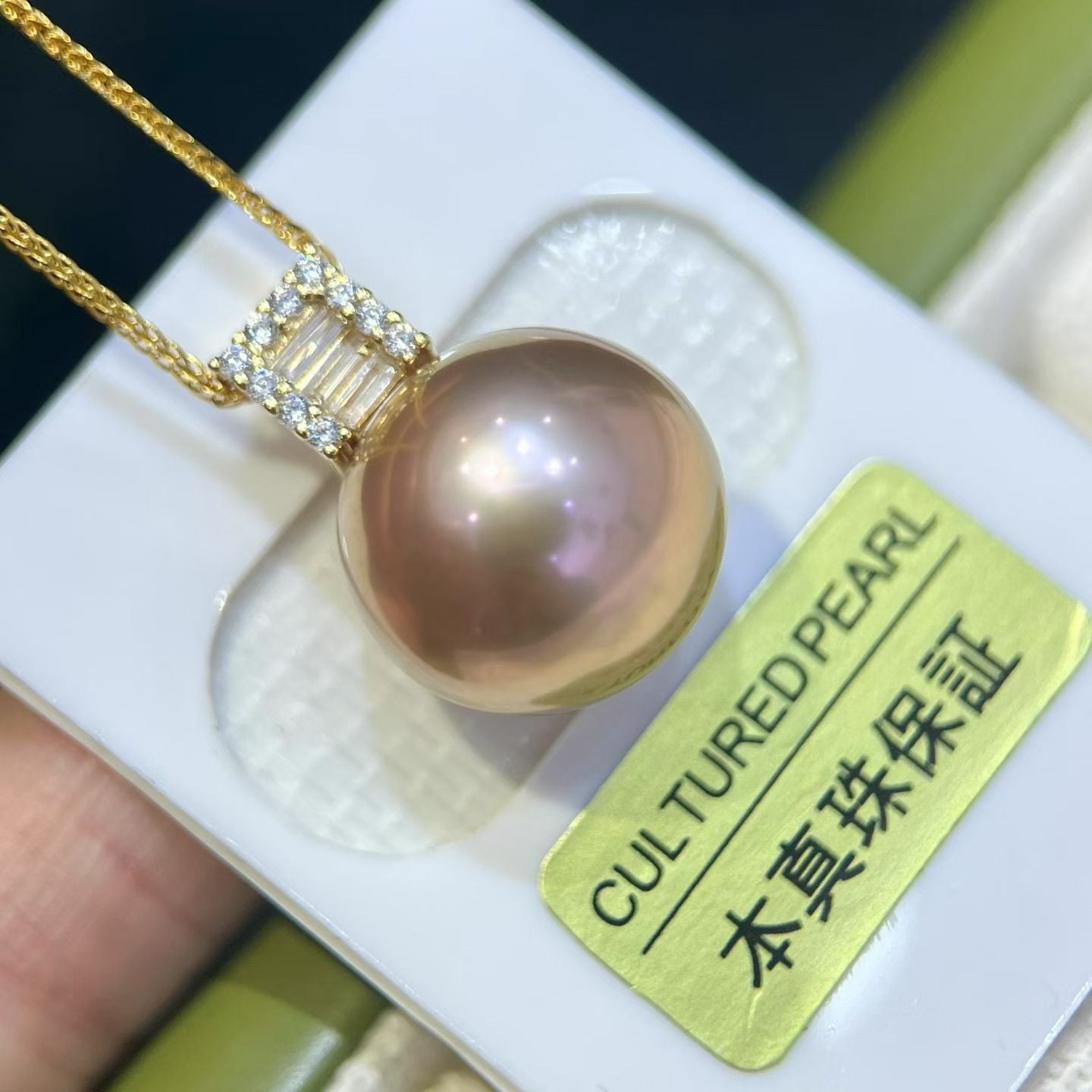 Top quality aurora metallic color Edison pearl pendant