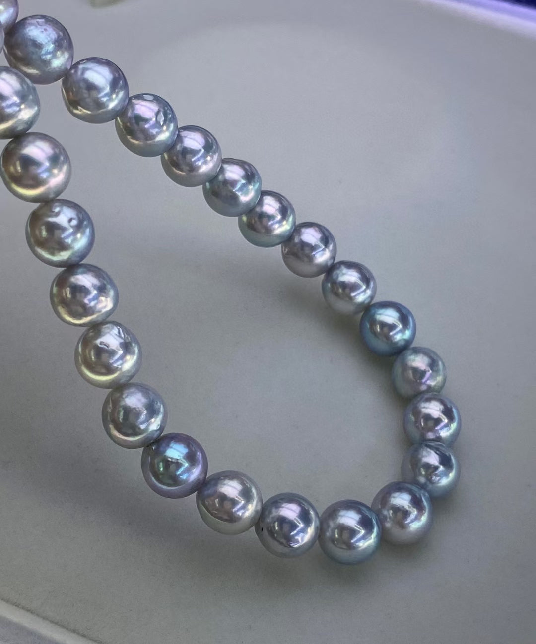 Top quality silver blue color  seawater MADAMA slightly baroque pearls necklace