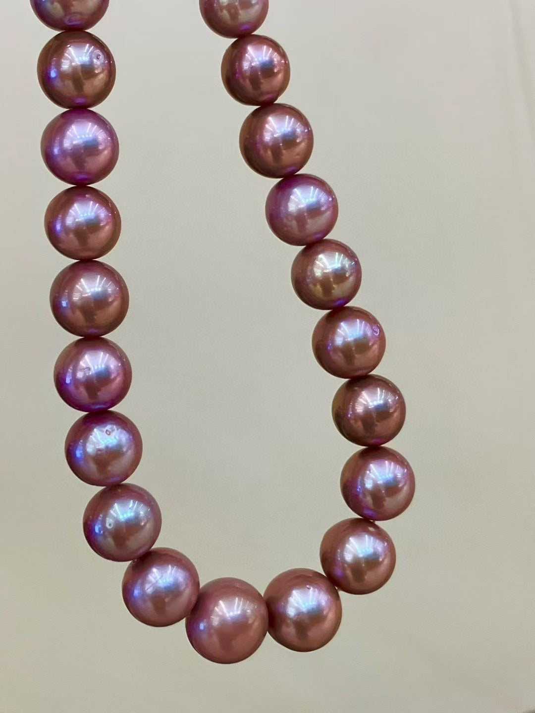 High quality reddish purple color Edison pearls necklace