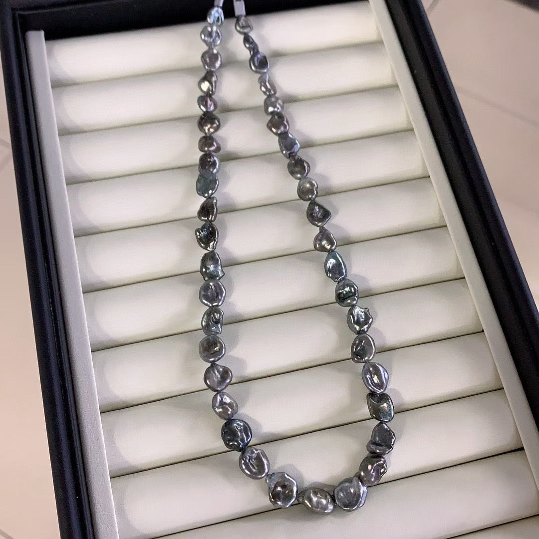 Top quality platinum grey color Tahitian keshi pearls necklace