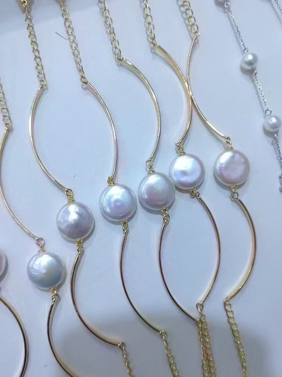 High quality aurora white color  button shape baroque pearl bracelet