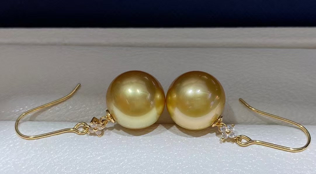 Top quality deep gold color Golden southsea pearls earrings