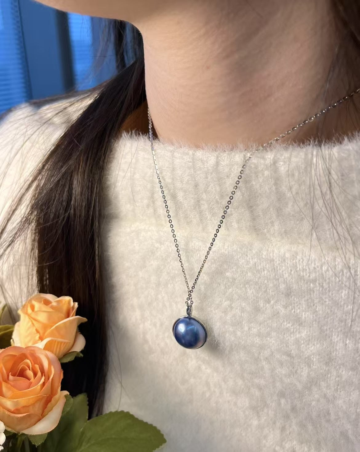 High quality sky blue color seawater Mabe pearl pendant