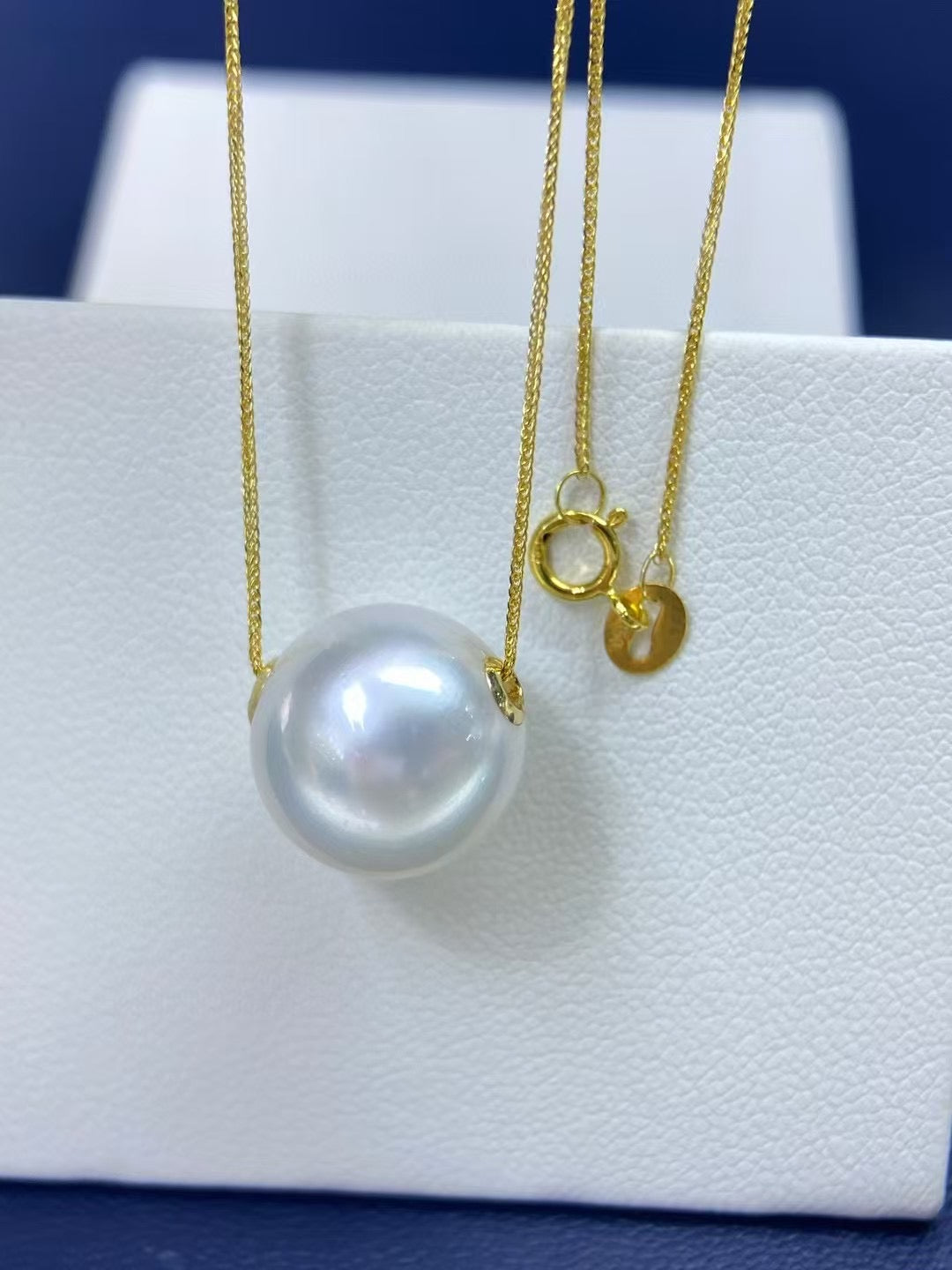 High quality aurora white color Australia southsea pearl pendant