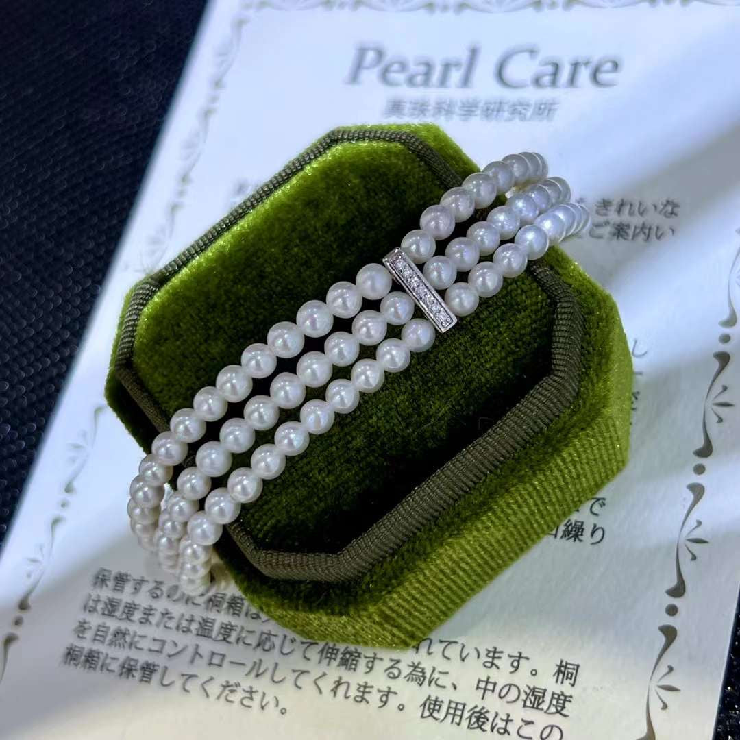 High quality aurora white freshwater pearls three-loop bracelet