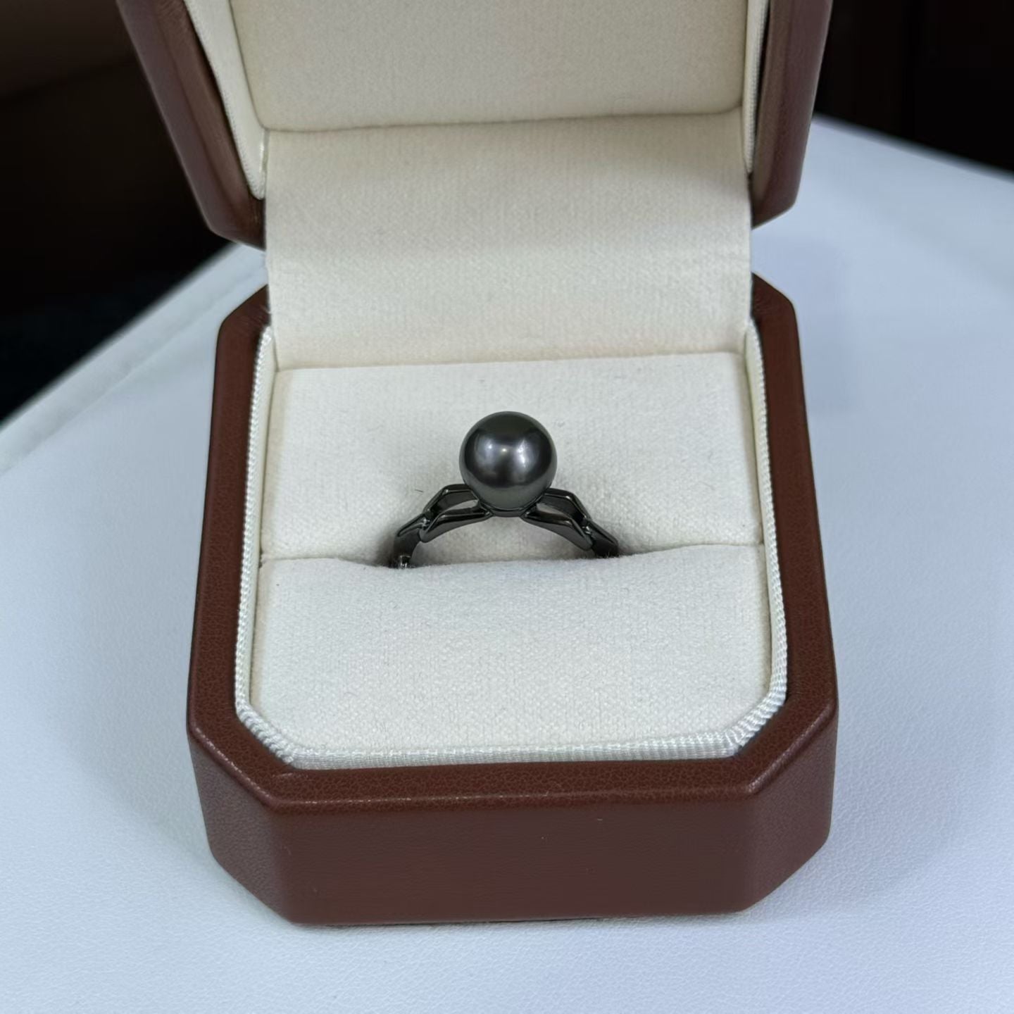 High quality aurora black color Tahitian pearl ring