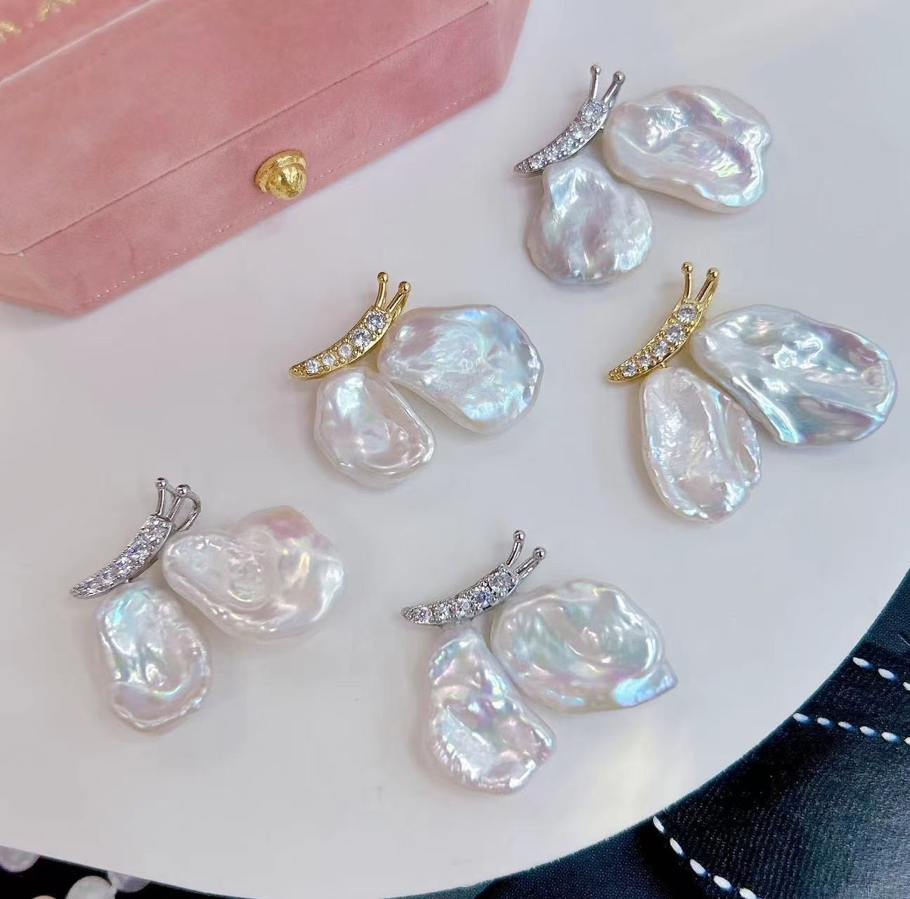 High quality aurora white color freshwater baroque pendant