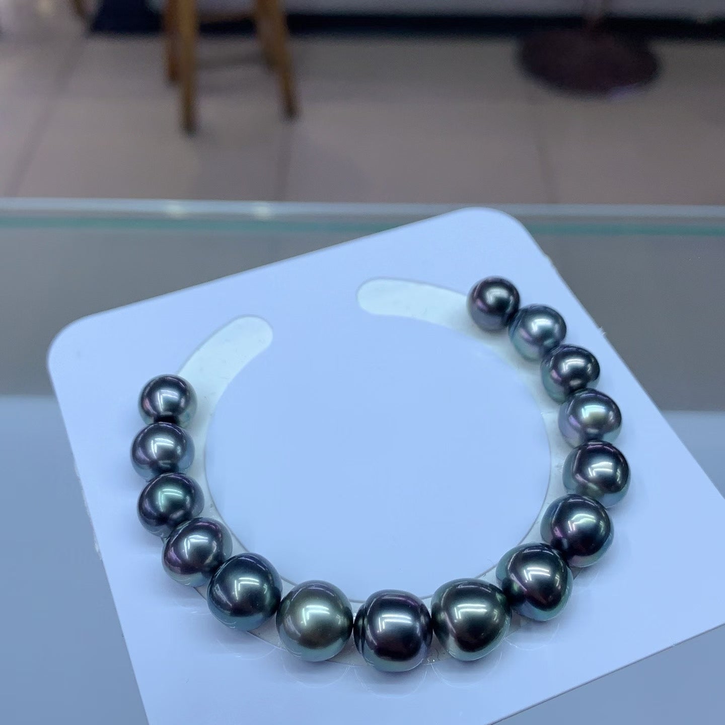 High quality malachite green color Tahitian pearls bracelet