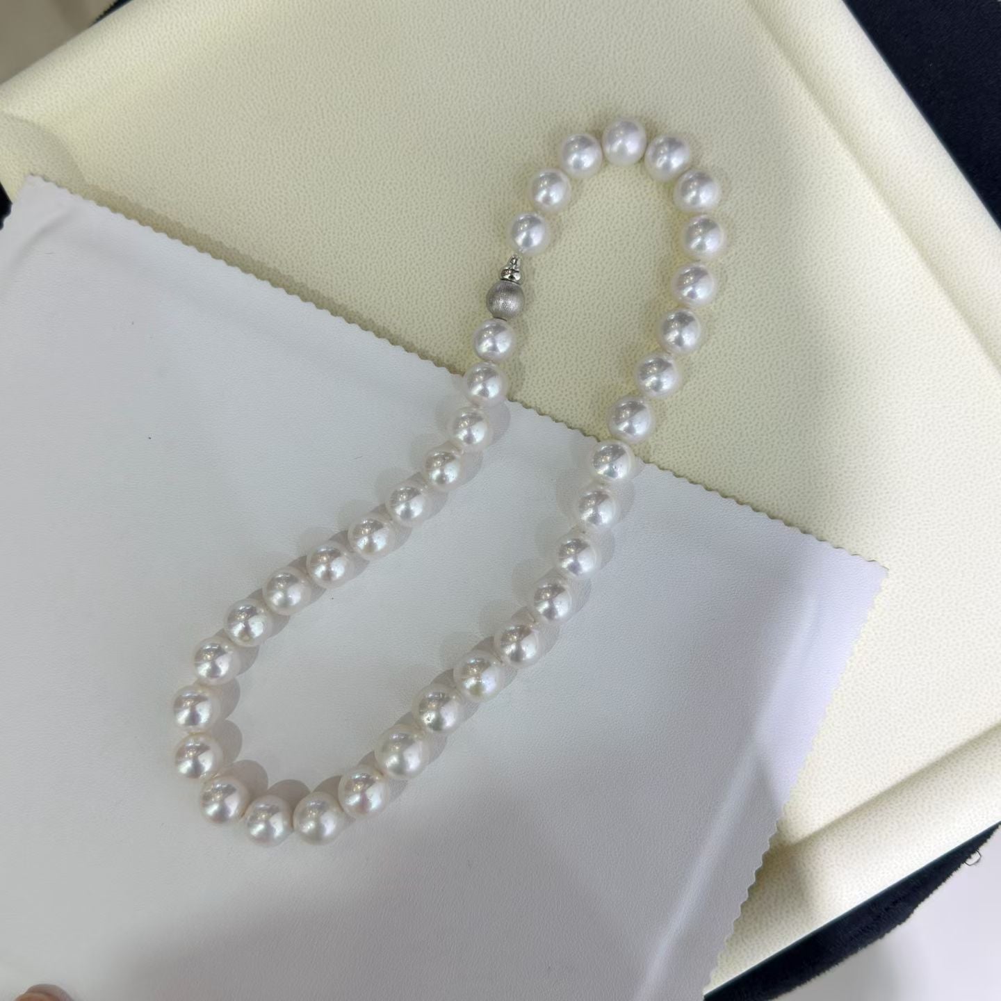High quality white color Edison pearls necklace
